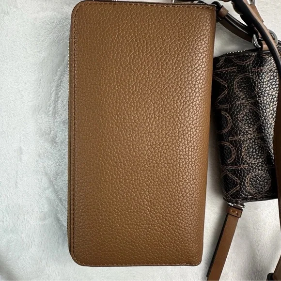 Calvin Klein Women's Bella Multi Crossbody Purse Wallet Coin Pouch Red Brown - Picture 10 of 16